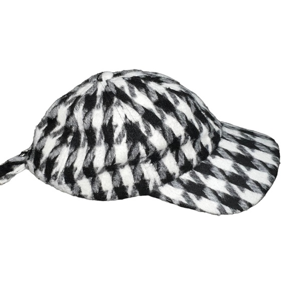 Forever 21 Houndstooth Baseball Hat Black/White - Picture 2 of 4